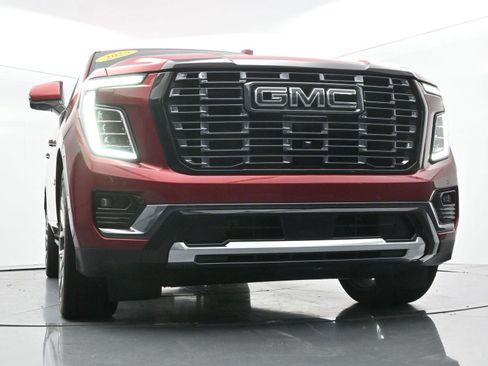 Used 2025 GMC Yukon Denali Ultimate AWD/4WD image 56