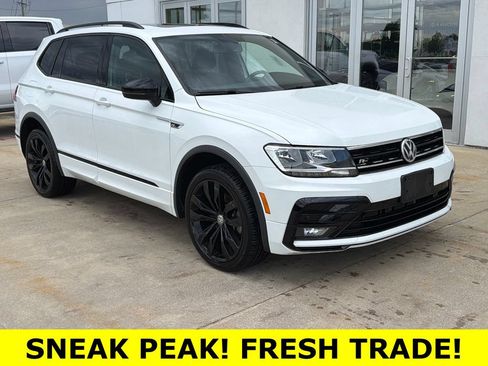 Certified 2020 Volkswagen Tiguan SE R-Line AWD/4WD image 1