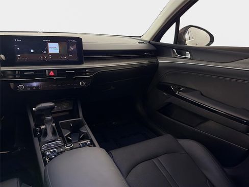 Used 2025 Kia K5 EX FWD image 33