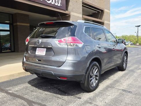 Used 2016 Nissan Rogue SL w/ SL Premium Package image 6