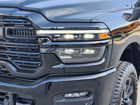 Used 2026 RAM 2500 Laramie AWD/4WD image 15