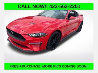 Used 2020 Ford Mustang Premium RWD video 1