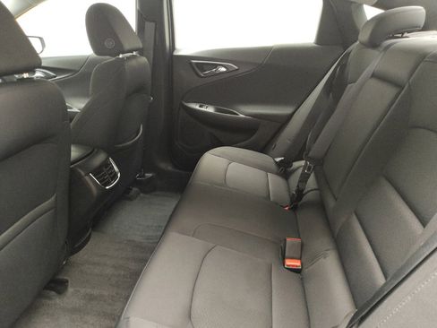 Used 2019 Chevrolet Malibu LT w/ Driver Confidence Package FWD image 18