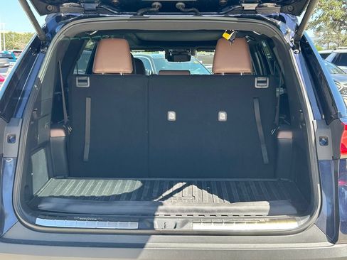 Used 2025 Toyota Grand Highlander AWD Hybrid image 15