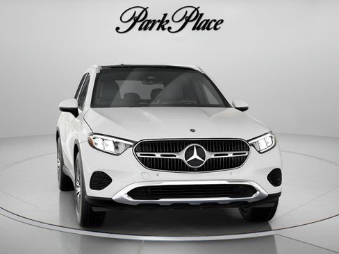 Used 2026 Mercedes-Benz GLC 300 image 33