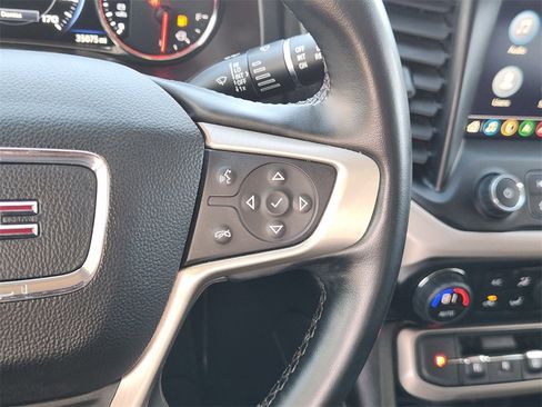 Used 2023 GMC Acadia Denali image 26