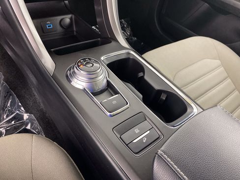 Used 2018 Ford Fusion S FWD image 41