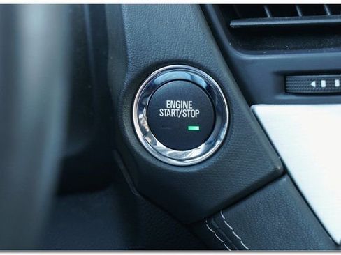 Used 2020 GMC Yukon SLT image 24