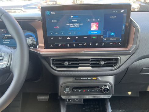 New 2025 Ford Bronco Sport Outer Banks w/ Outer Banks Tech Package+ image 26