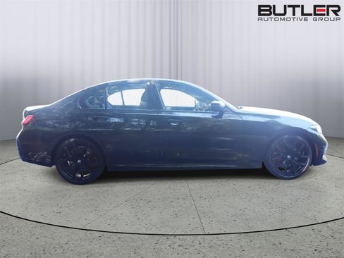 New 2026 BMW 330i Sedan w/ M Sport Package RWD image 9