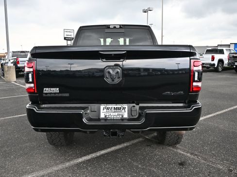 Used 2022 RAM 2500 Laramie AWD/4WD image 7