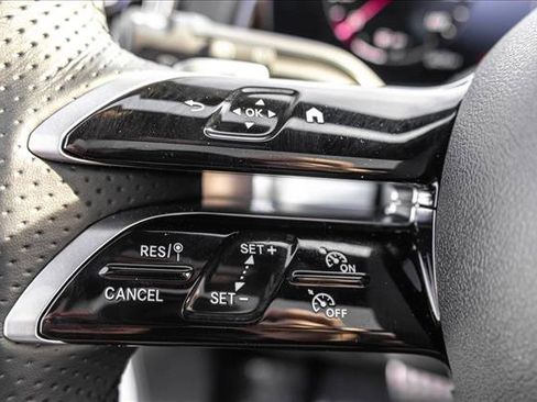 Certified 2026 Mercedes-Benz GLB 250 4MATIC image 16