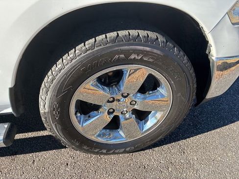 Used 2016 RAM 1500 Big Horn image 14