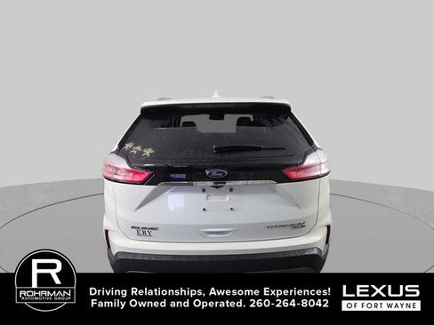 Used 2020 Ford Edge Titanium AWD/4WD image 8