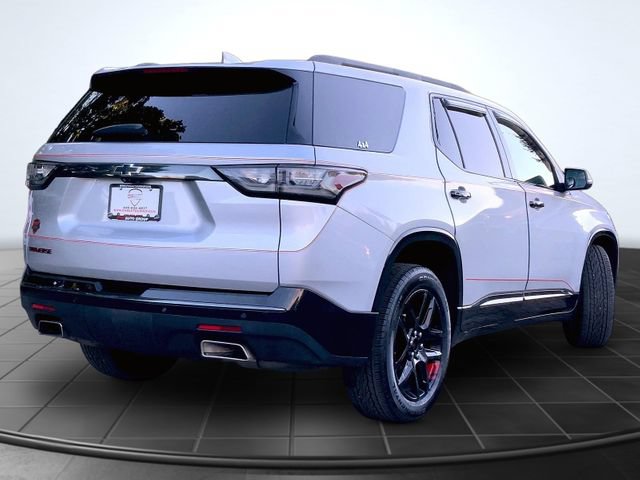 Used 2021 Chevrolet Traverse Premier w/ Redline Edition AWD/4WD image 11