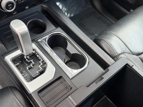 Used 2018 Toyota Tundra Limited w/ Limited Premium Package image 92