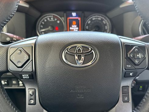 Certified 2023 Toyota Tacoma TRD Off-Road w/ Technology Package RWD image 29