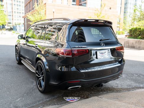 Used 2020 Mercedes-Benz GLS 580 4MATIC image 5