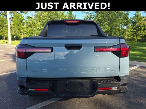 Certified 2023 Hyundai Santa Cruz SEL w/ Activity Package FWD image 4