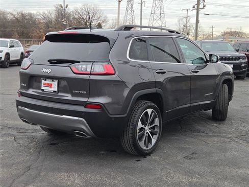 Used 2022 Jeep Cherokee Limited w/ Elite Package image 12