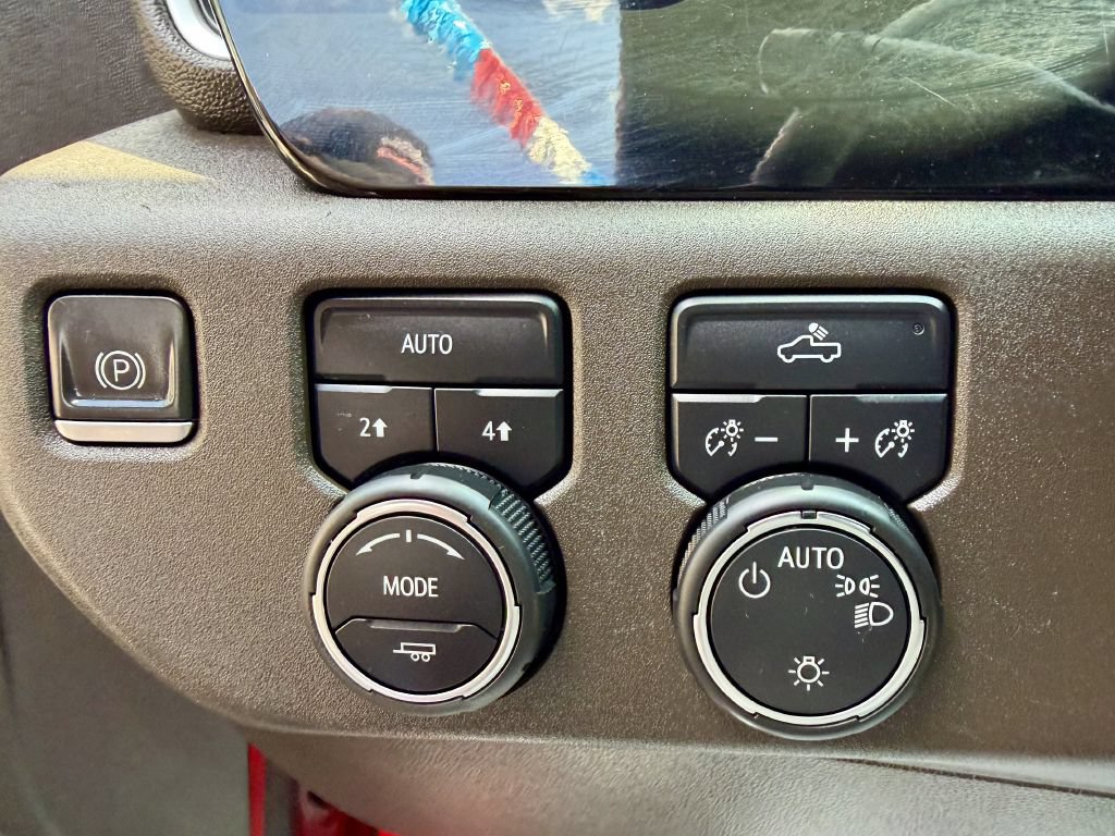 Used 2023 Chevrolet Silverado 1500 LT w/ Max Trailering Package AWD/4WD image 16