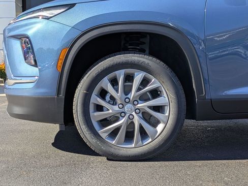 New 2026 Buick Enclave Preferred w/ Power Package image 8