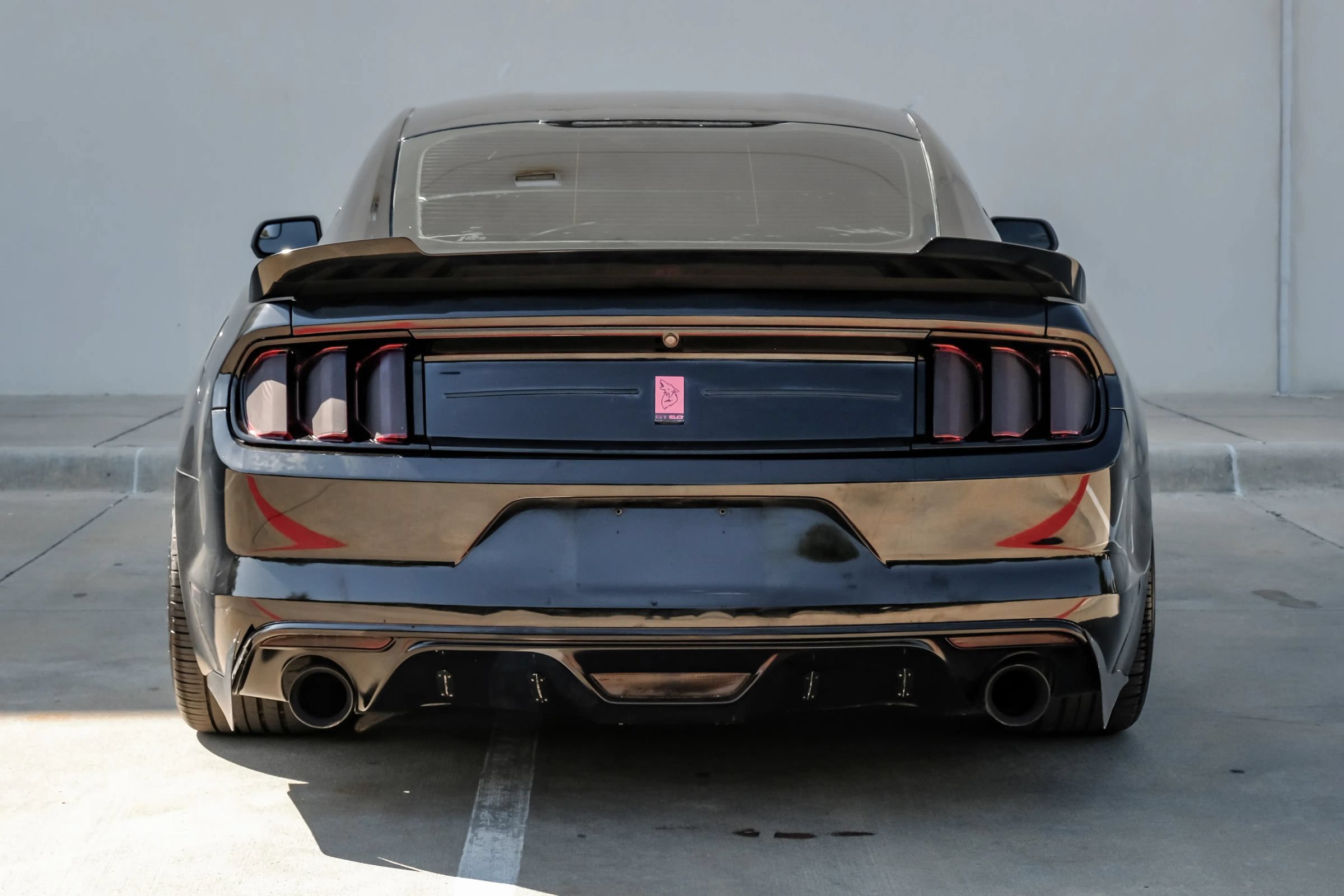 Used 2016 Ford Mustang GT RWD image 12