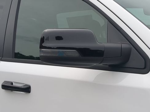 New 2026 RAM 1500 Big Horn AWD/4WD image 12