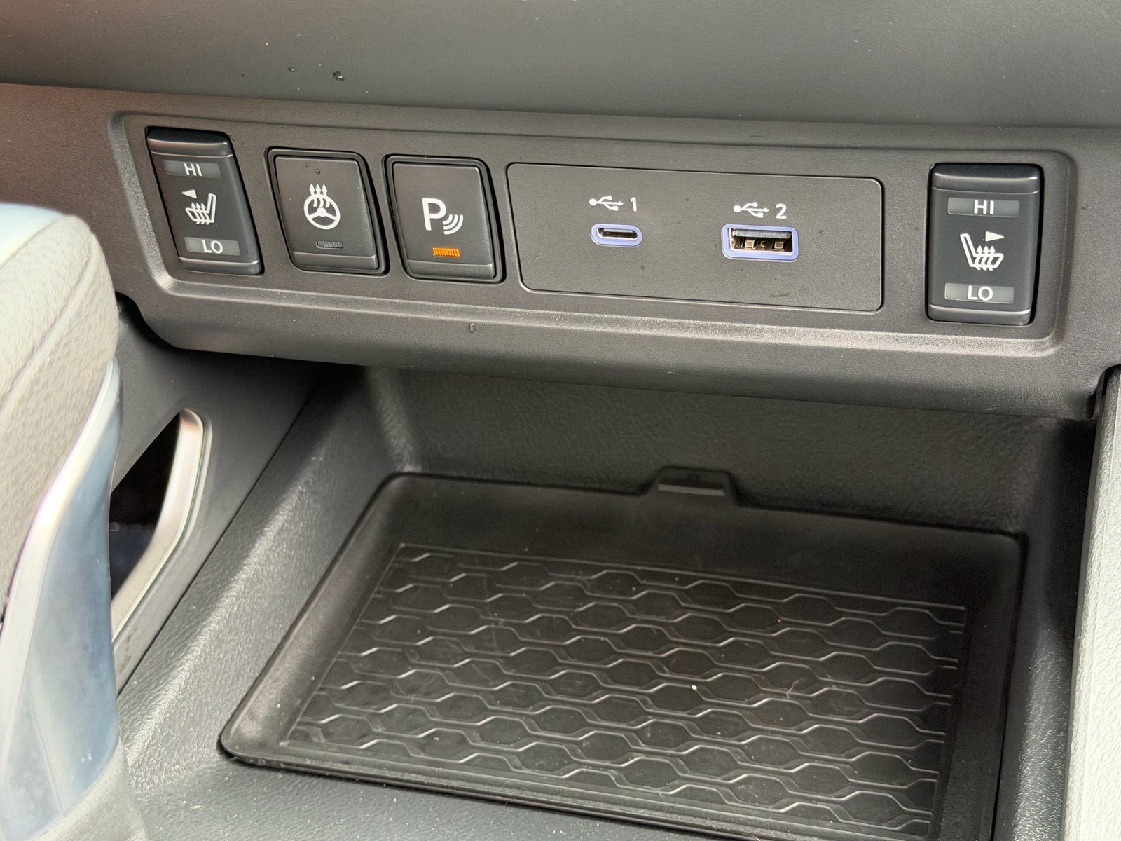 Certified 2026 Nissan Frontier SV w/ All-Weather Content Package RWD image 27