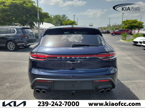 Used 2022 Porsche Macan S AWD/4WD image 7