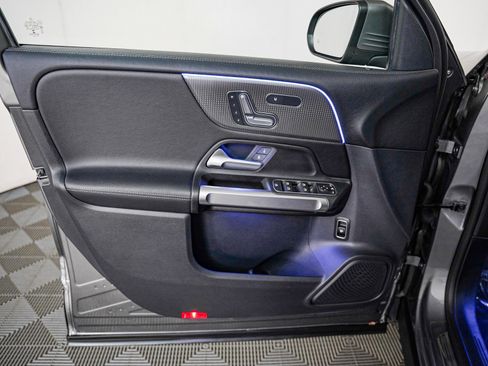 Certified 2022 Mercedes-Benz GLB 250 w/ Premium Package Lite image 24