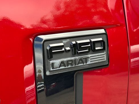 Used 2025 Ford F150 Lariat AWD/4WD image 14