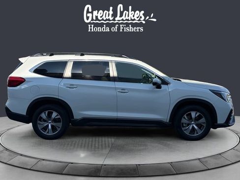 Used 2023 Subaru Ascent Premium w/ Convenience Package AWD/4WD image 6