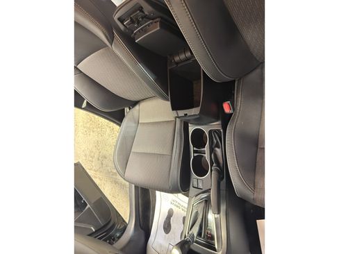 Used 2015 Toyota Corolla S FWD image 20