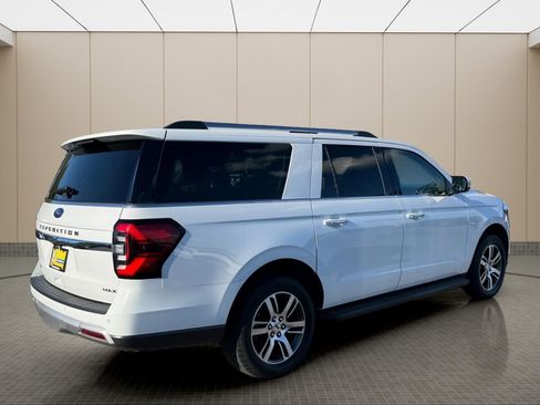 Used 2024 Ford Expedition Max Limited AWD/4WD image 3