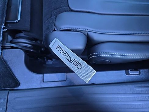 New 2026 Chrysler Pacifica Select w/ S Appearance Package image 86