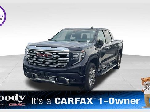 Used 2022 GMC Sierra 1500 Denali AWD/4WD image 1