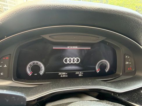 Used 2023 Audi Q7 3.0T Premium Plus AWD/4WD image 2