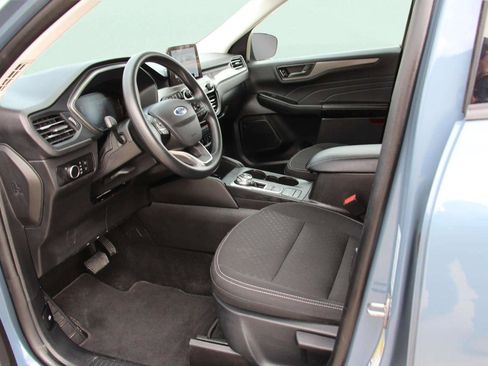 Used 2025 Ford Escape Active image 12