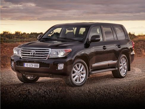 Used 2015 Toyota Land Cruiser AWD/4WD image 1