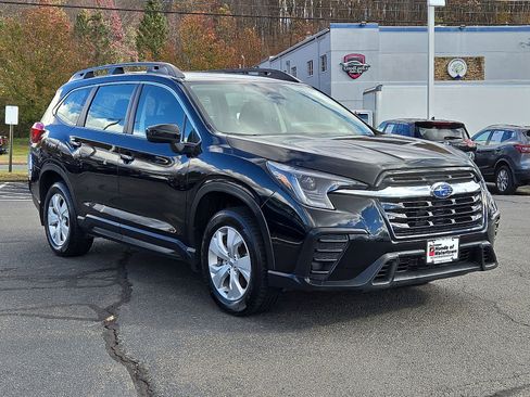 Used 2023 Subaru Ascent 8-Passenger image 4