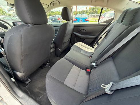 Used 2024 Nissan Sentra SV FWD image 32