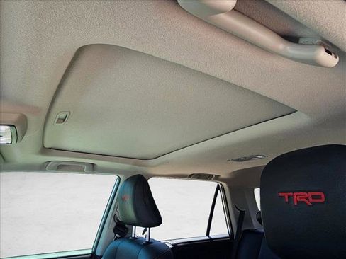 Used 2024 Toyota 4Runner TRD Off-Road Premium w/ Moonroof Package AWD/4WD image 16