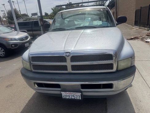Used 2001 Dodge Ram 1500 Truck 2WD Regular Cab image 3
