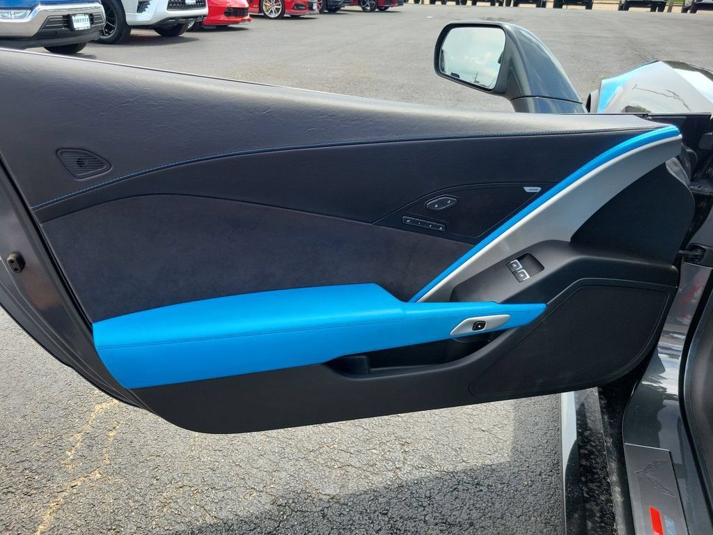 Used 2017 Chevrolet Corvette Grand Sport RWD image 19