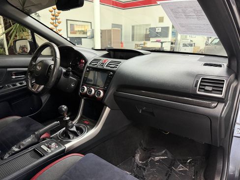 Used 2017 Subaru WRX STI AWD/4WD image 18