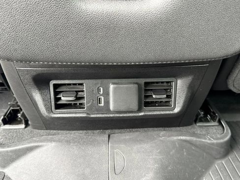 Used 2024 Chevrolet Silverado 1500 LT RWD image 25