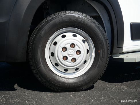 Used 2022 RAM ProMaster 2500 image 21