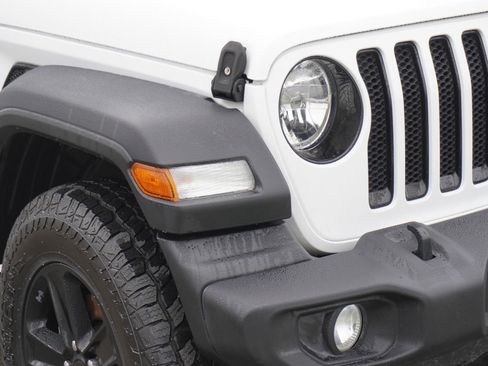 Used 2021 Jeep Wrangler Unlimited Sport image 3