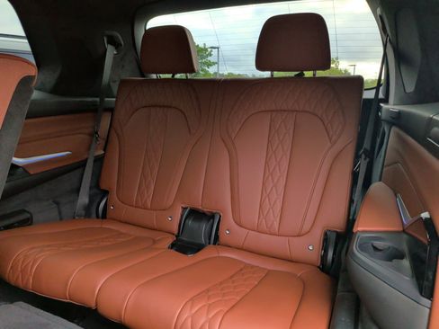 Certified 2024 BMW X7 xDrive40i w/ M Sport Package image 44